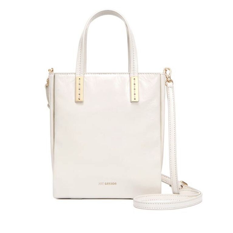Joy Grayson白色迷你tote bag 價格：238,000韓元，約HKD$1588
