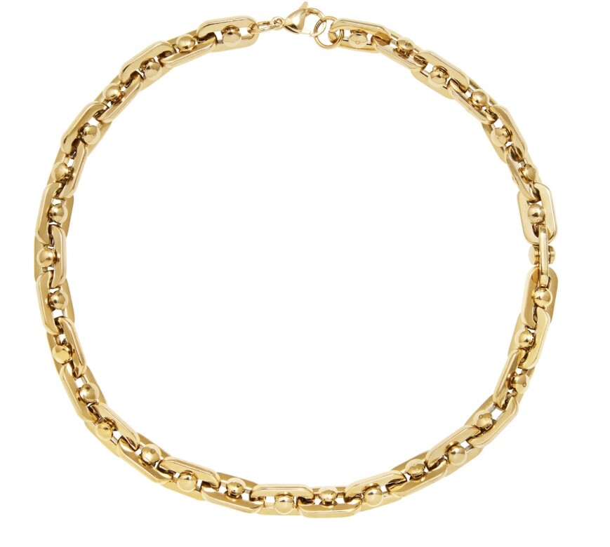 Hailey首飾盒必備的是這條Herringbone Chain Necklace，設計簡約容易搭配。