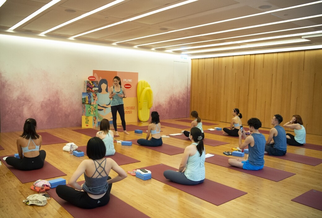 Linda所學的是Hatha yoga（哈達瑜珈），哈達瑜珈講求呼吸法、冥想法、體位法三者結合