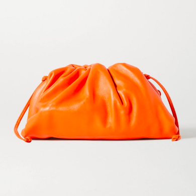 BOTTEGA VENETA，橙色雲朵手袋，約HKD10.919