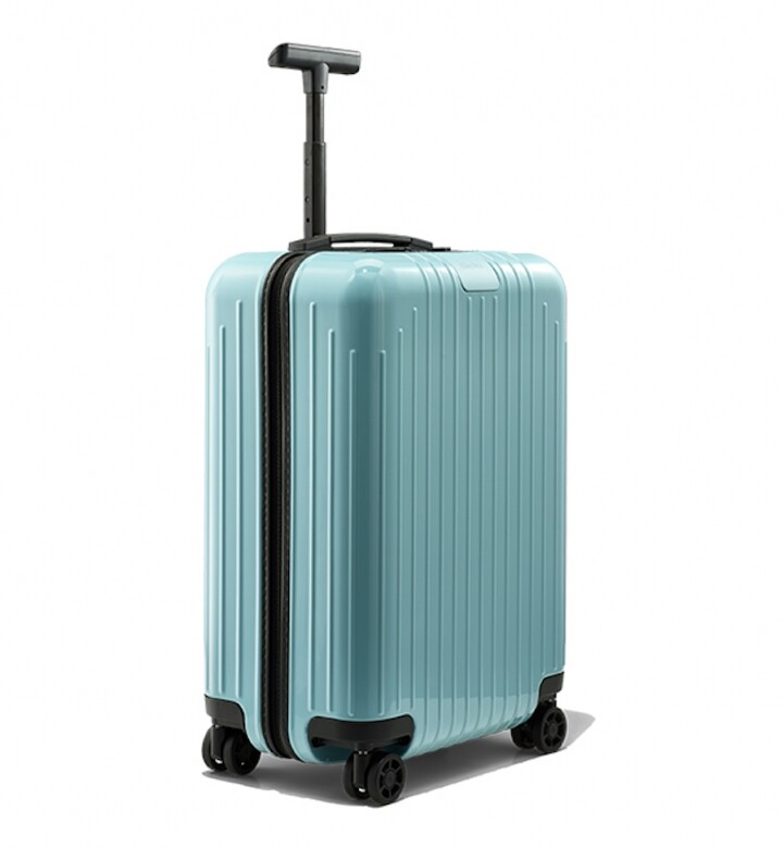 RIMOWA今年繼續呈獻精選季節限定行李箱顏色，繼續為 RIMOWA Essential 系列帶來全新色
