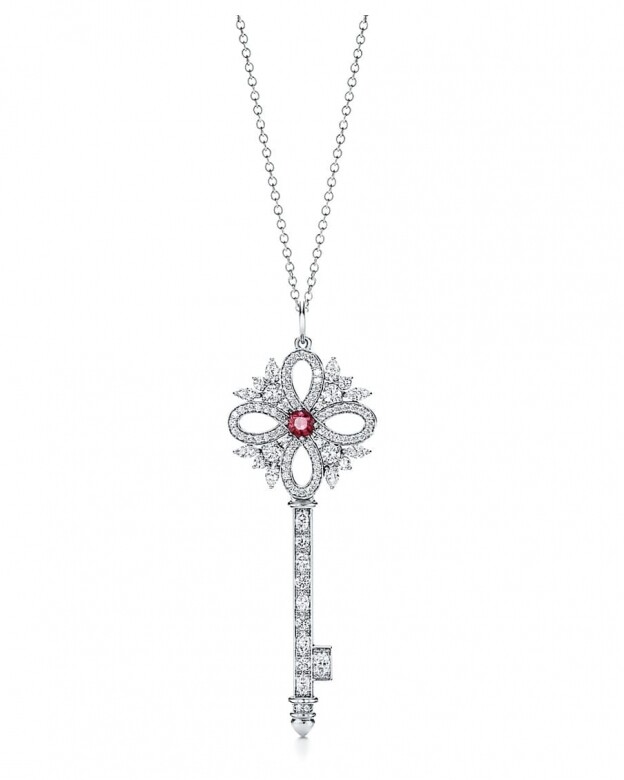 象徵著大膽、熱情的紅寶石，就是Tiffany&Co.今個農曆新年的矚目元素！品牌推出