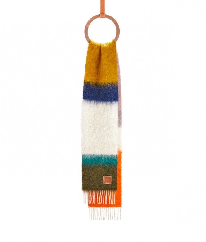 LoeweHK$ 2,150色彩條子圍巾