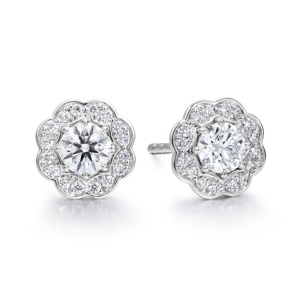 花型鑽石耳環 $27,300