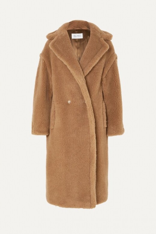 Max Mara的Teddy coat自2013年推出大獲好評後，便不斷推出復刻版。毛茸茸的外型一