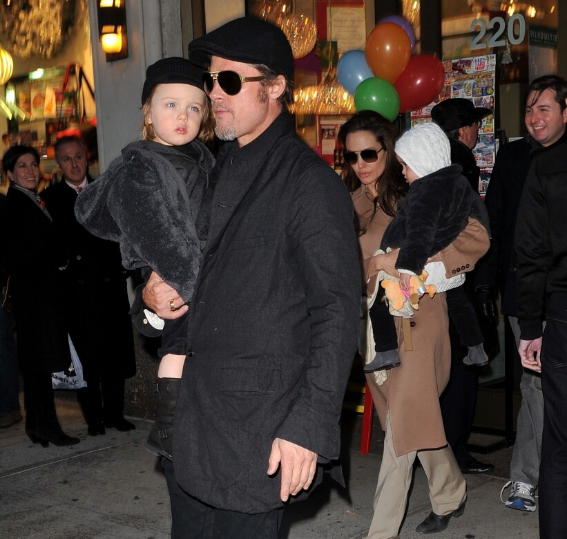 父親Brad Pitt也相當支持年紀小小的 Vivienne 出演年幼版的Aurora，還稱讚女兒天生就