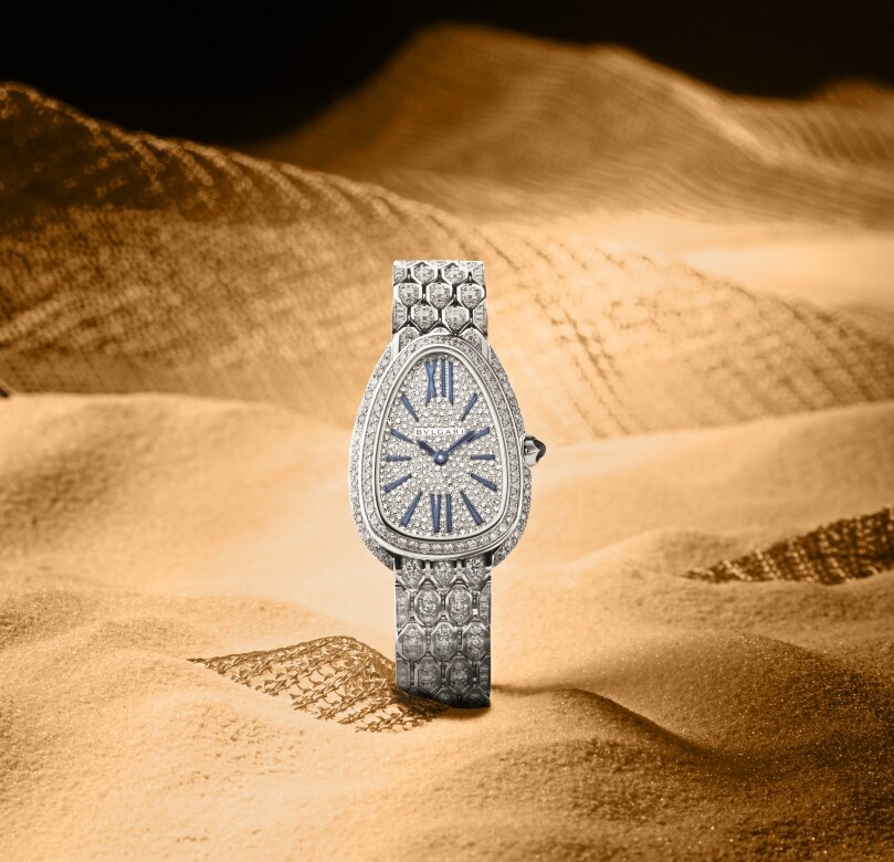 SERPENTI SEDUTTORI 白金全鋪鑲鑽石腕錶18K白金錶殼，錶圈鑲嵌50顆圓形明亮式切割