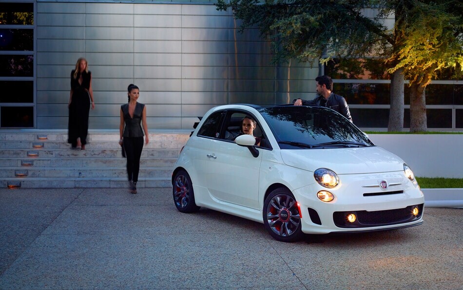 意大利人氣小車Fiat 500可能是最得女生歡心的小車之一，原因很簡單：「顏值