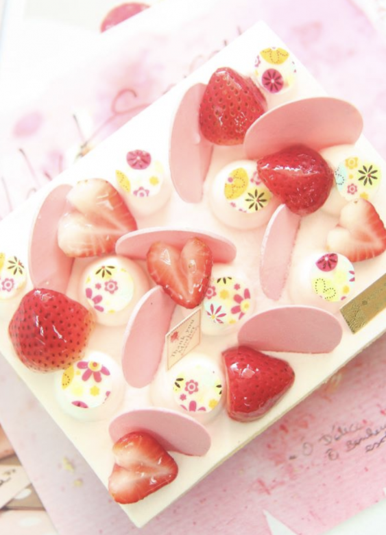 蛋糕店瓜破菓子店Patisserie Uriwari 以清新的日式水果蛋糕為賣點，成功由網上蛋糕