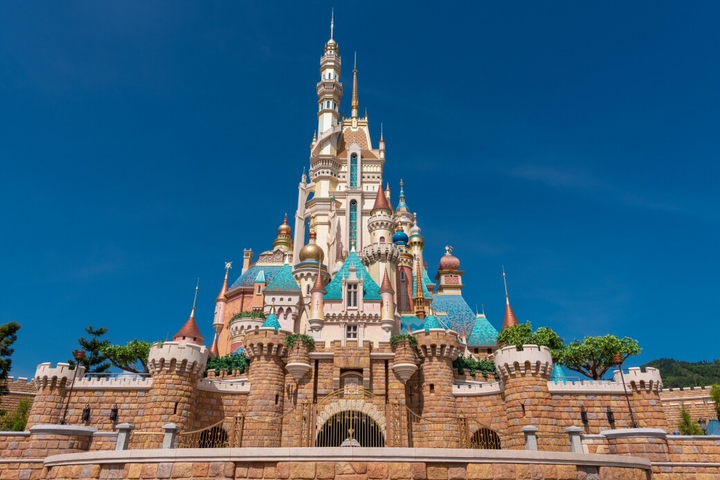 「奇妙夢想城堡」由13個迪士尼公主和女王經典故事啟發建成, 為賓客帶來