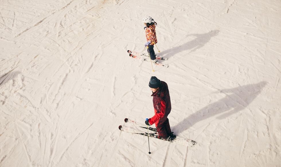 看完是不是也想約朋友一起幫自己安排一場滑雪假期了？Photo credit: Weslie