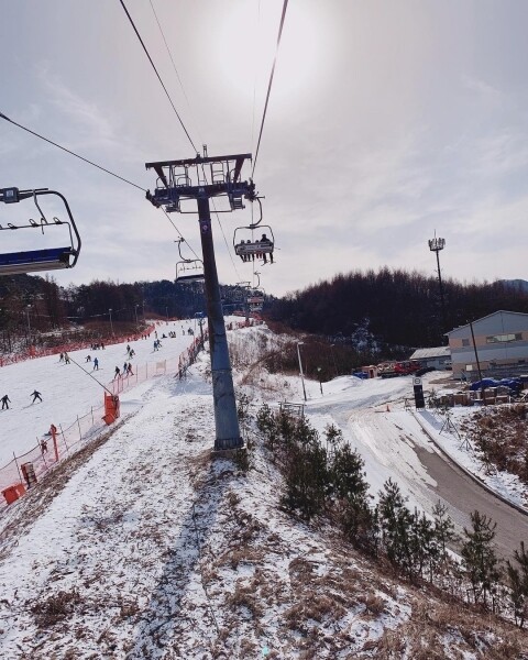 同樣位於江原道的平晶，Alpensia渡假村滑雪場是2018冬季奧運指定滑雪場地