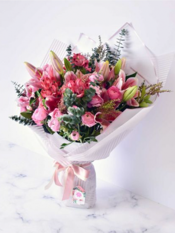 香港網上花店Gift Flowers推出的母親節花束種類繁多，風格時尚得體，更提供免