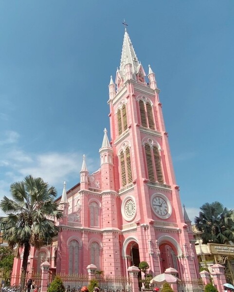 越南-耶穌聖心堂 Travel pink places 粉紅色 打卡 景點