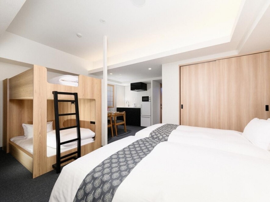 即將在3月26日正式開業的新宿West，客房均為4人房，面積有40平方米以