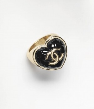 Chanel心型戒指