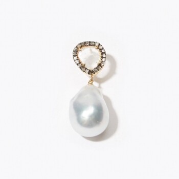 Artida Oud 南洋珍珠鑽石耳環 約$2,905