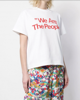 Sacai 「We Are The People」白T恤
