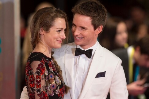 Eddie Redmayne現實是超愛老婆的好男人！奧斯卡影帝Eddie Redmayne的婚姻和過去情史