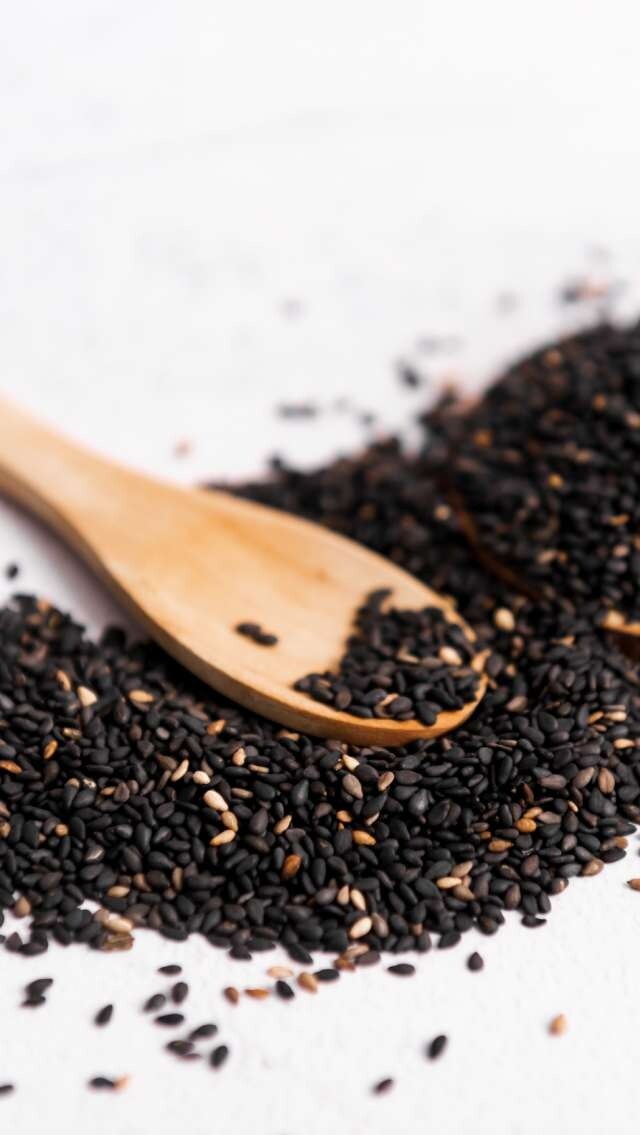 黑色食物有助減肥？黑豆、黑芝麻黑色食物好處燒脂抗氧化