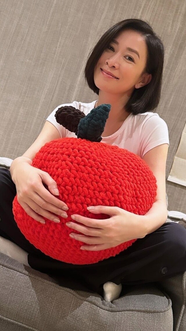 佘詩曼48歳素顏依然很美！阿佘8個凍齡護膚心得