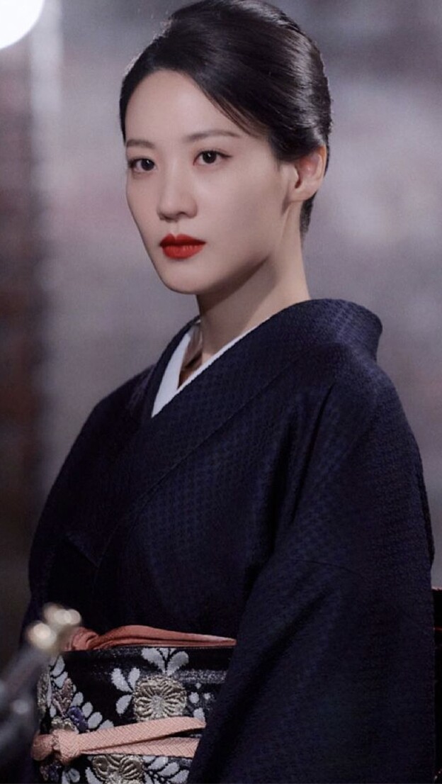 《京城怪物》前田夫人曾獲超模大賽冠軍！產後維持零贅肉身材！盤點金秀賢完美身材秘訣！