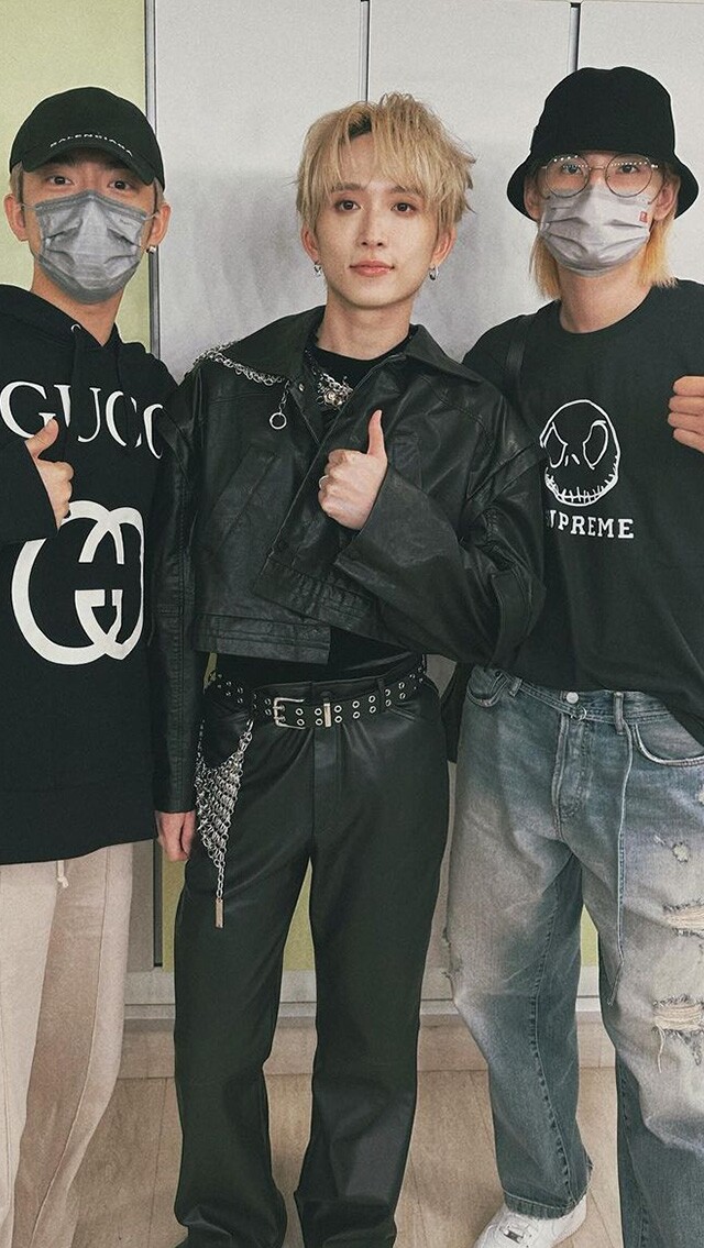 邱鋒澤來港舉行個唱 Edan與Jeremy義氣捧場！音樂才子、狼人殺男神、富二代更是穿搭高手