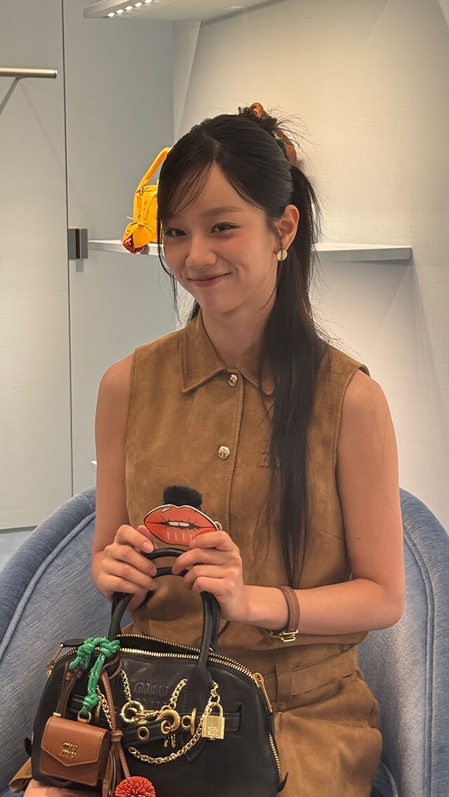 【ELLE會員限定內容】惠利Hyeri驚喜襲港 ELLE直擊Miu Miu活動現場！