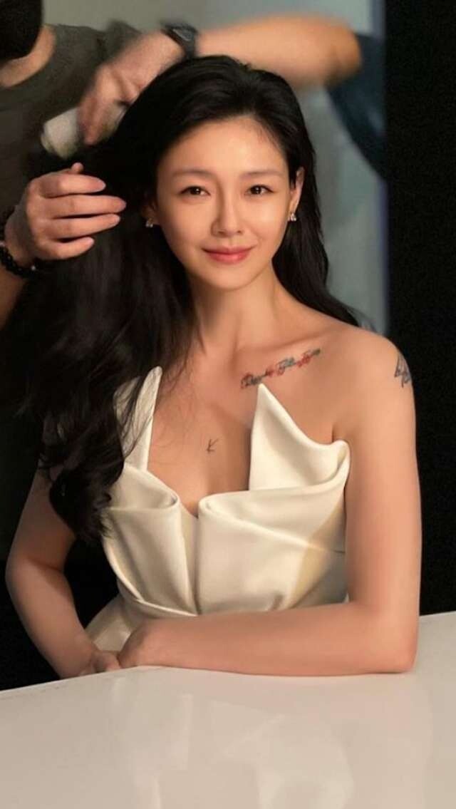徐熙媛 胸部 大S減肥兩個月瘦22磅！徐熙媛瘦身有道一年減30kg戒酒＋重量訓練不吃晚餐地獄式瘦身前先調理身體| ELLE
