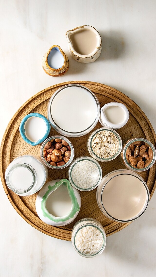 【植物奶比較】營養師分析5大植物奶好處、壞處！杏仁奶、燕麥奶、豆奶植物奶減肥邊款好！
