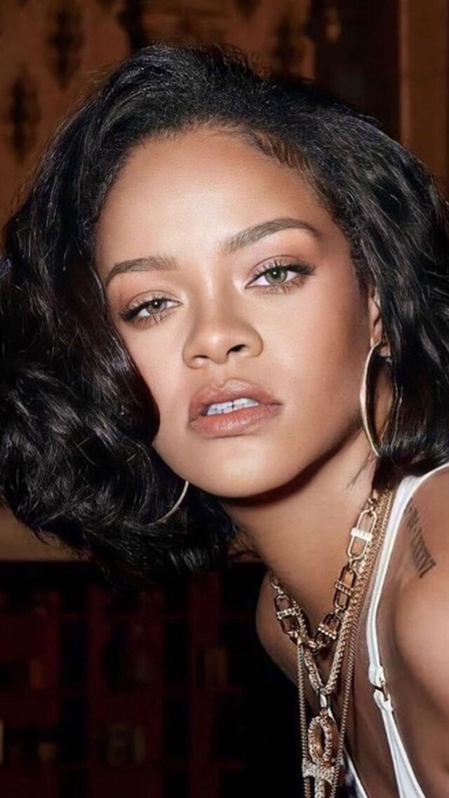 Rihanna進軍美髮界！繼FENTY BEAUTY、FENTY SKIN後為FENTY HAIR註冊新商標！