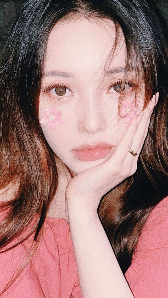 【2021櫻花美妝】16款春季限定櫻花美妝品推介：Clarins櫻花護唇油、Guerlain絕美櫻花香氛瓶！