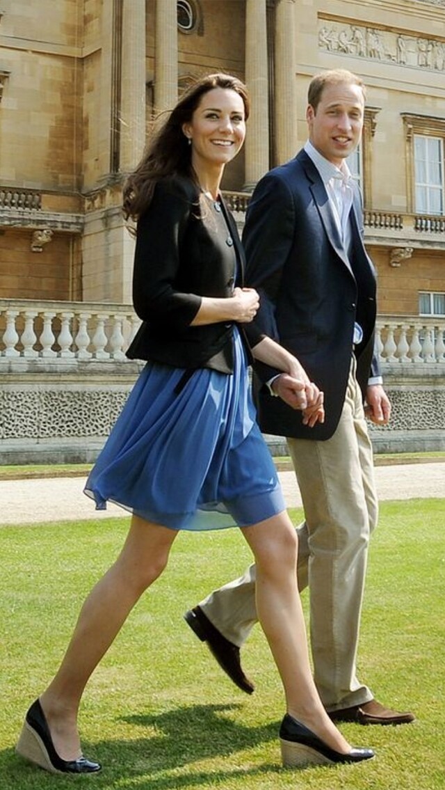 6個凱特王妃以草編鞋打造休閑氣質穿搭tips！Chloé、Jimmy Choo、Saint Laurent等品牌網購推介