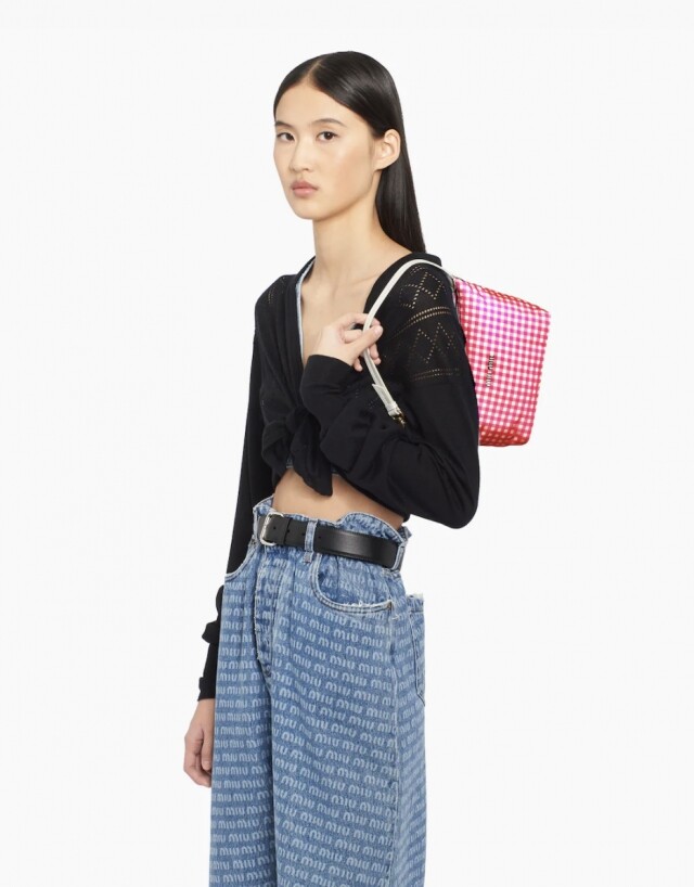 Mini Bag是一年四季不敗單品：Miu Miu、Chanel、Alexander Mcqueen、Tory Burch等12個款式推介