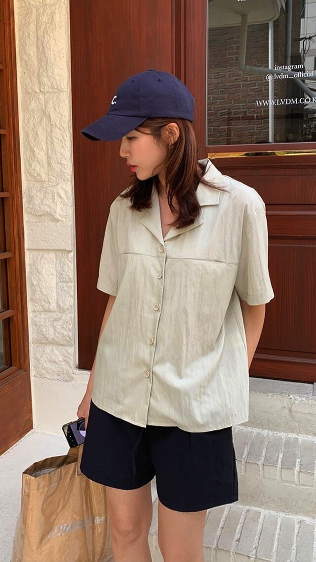 夏天除了T恤還有其他選擇！參考韓國人氣KOL的10種短袖恤衫穿搭