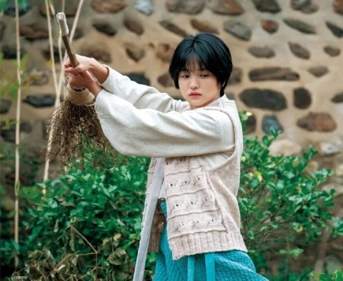 金泰梨《正年》Disney+開播！國劇+歌舞故事在說什麼？