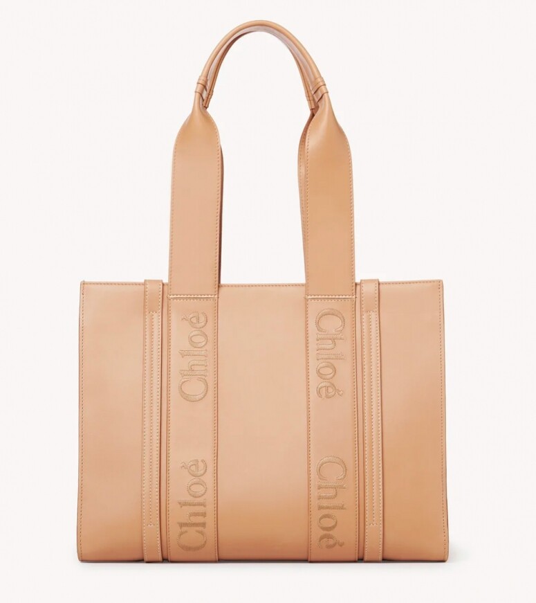 Pantone 2024大熱色Peach Fuzz出爐！跟上潮流入手Chloe、Alaia等12款「柔和桃色」手袋推介