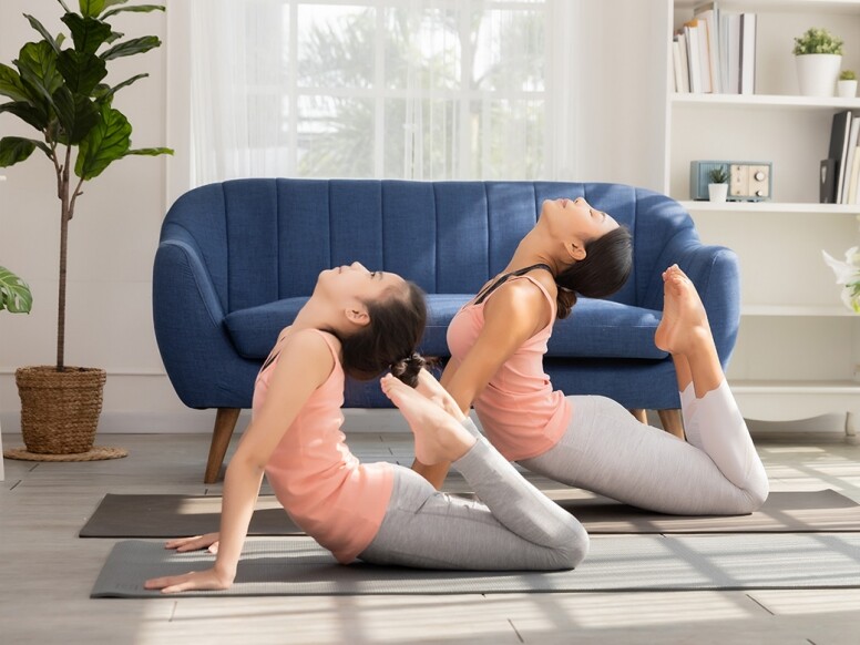 練腹肌拉筋腹部伸展動作推介：蛇王式（Bhujangasana）