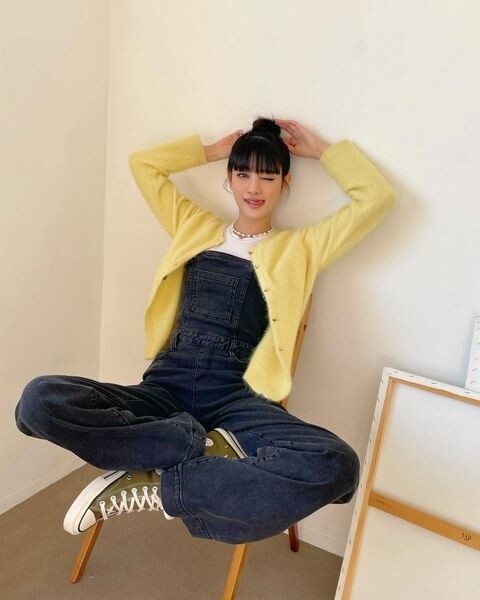 粉黃色穿搭