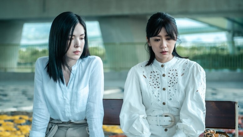 《她和她的她》劇情簡介 《她和她的她》劇情簡介