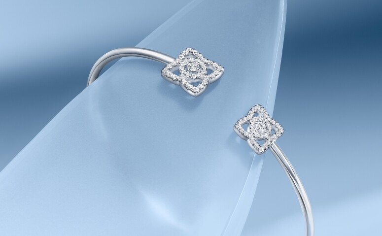 De Beers 邀請四位女性綻放優雅魅力，Enchanted Lotus 高級珠寶系列傳達大自然美態