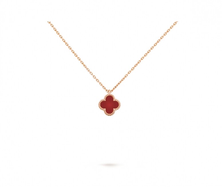 Alhambra系列的四葉草圖騰是Van Cleef & Arpels最具代表性的設計元素。