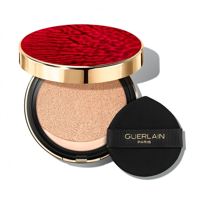 2023新年美妝品護膚品推介：Guerlain 限量版嫣紅庭金鑽修顏氣墊粉盒（亞洲限定） $680