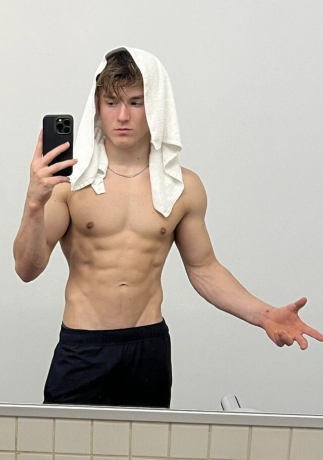 加拿大體操王子Felix Dolci被封「運動界甜茶」」！實力顏值兼備炸裂級爆肌身材超養眼！