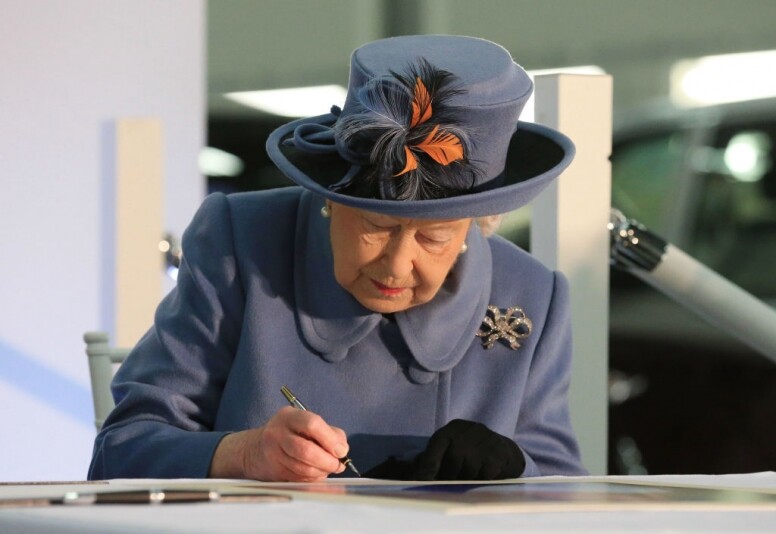 過世前2天日記曝光！英女王最後留下的文字是什麼？