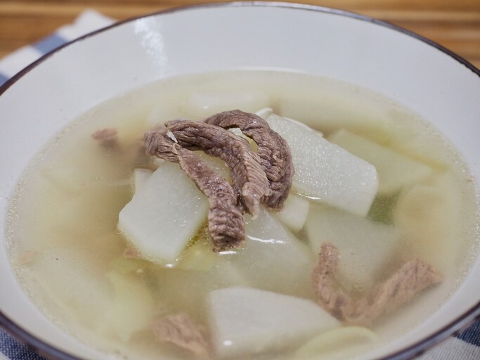冬天湯水食譜！冬天喝什麼湯最好？11款冬天簡單滋潤湯水舒緩乾燥潤喉！