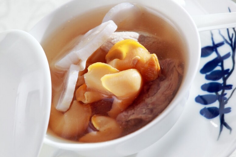 秋天湯水食譜！秋天煲什麼湯水好？10款秋冬簡單滋潤喉嚨湯水推介潤肺止咳！