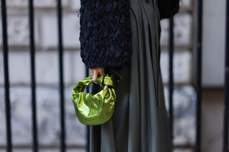 手袋也能終生保養？Bottega Veneta 推出此計劃為了迎戰Daniel Lee入主Burberry後的新時代？ ELLE HK