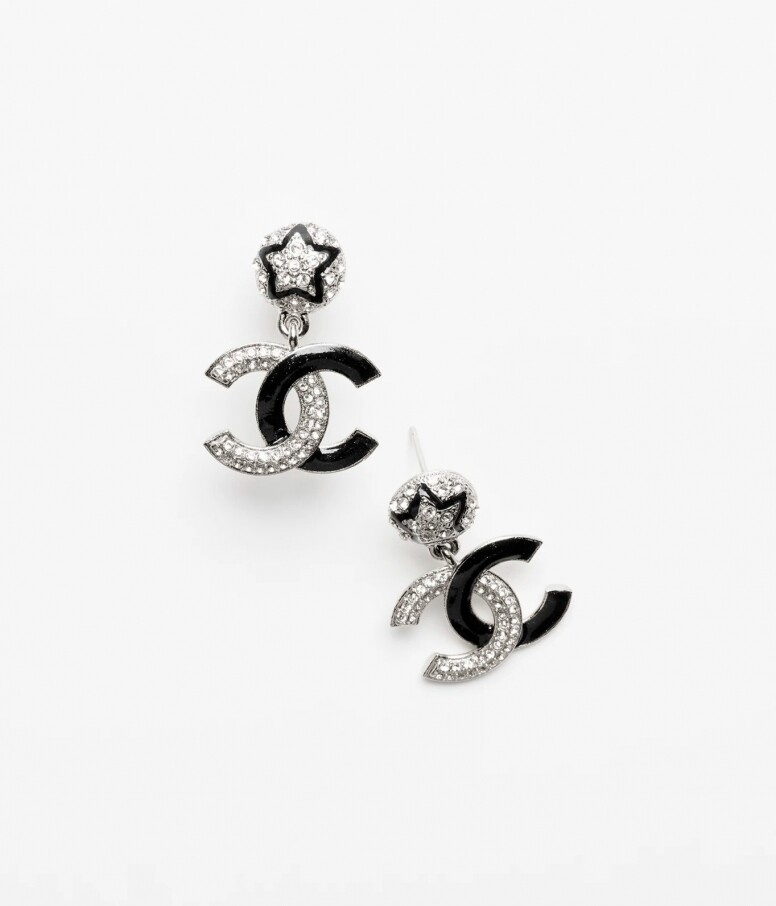Chanel耳環2023 ｜ 優雅、可愛、超百搭Chanel耳環推薦