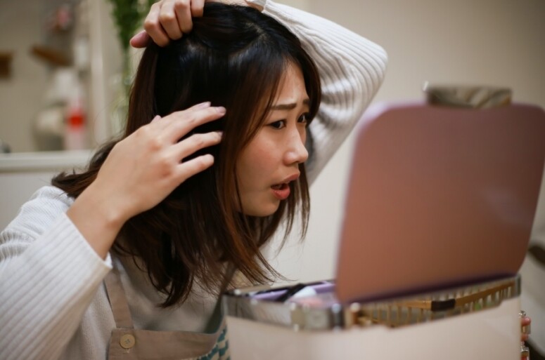白頭髮成因是什麼！長白頭髮位置反映健康？